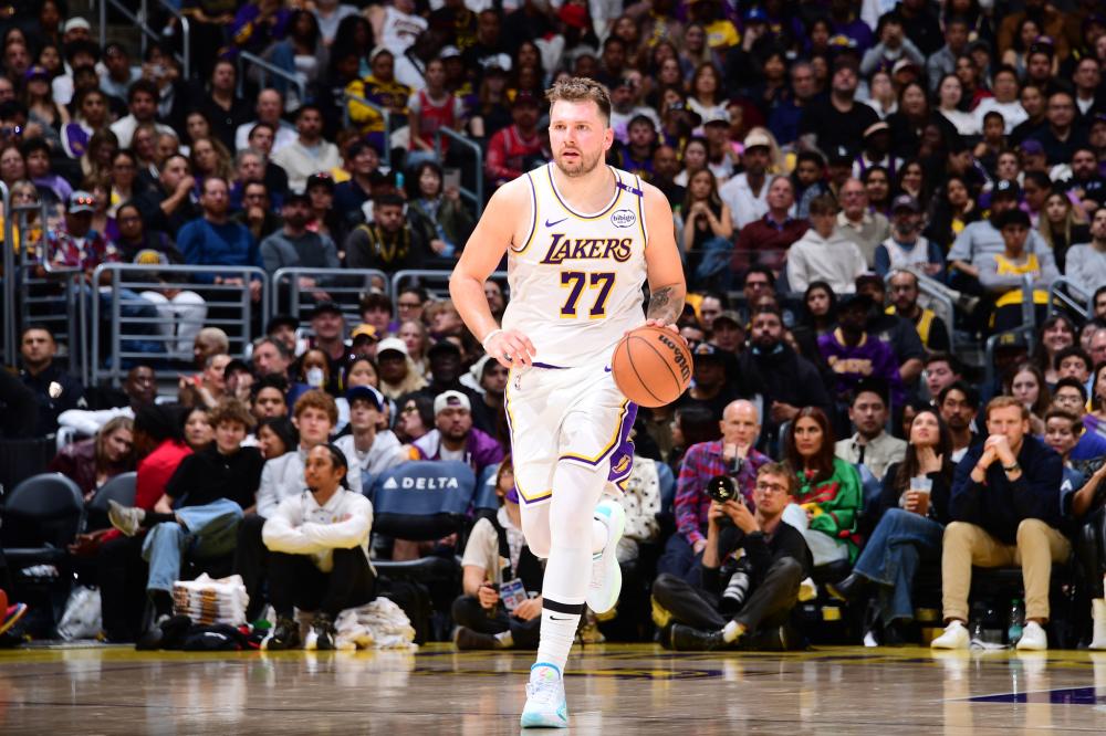 短发往往与 短发往往与