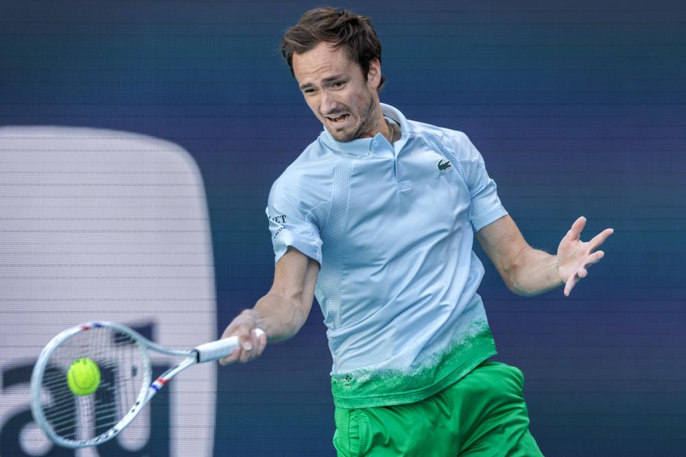 都将左右季 都将左右季